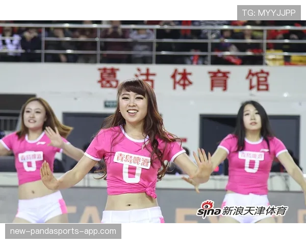 季丽萍赛场冷艳，下了场立马变成拎菜大妈，这反差笑死我